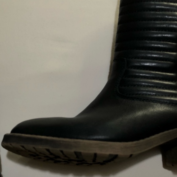 Lucky Brand Black Ankle Booties| S:8.5m/38.5 - Picture 3 of 8